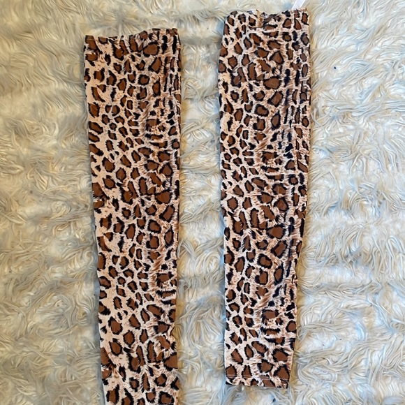 Fashion Nova Cheetah Suit - Picture 5 of 5